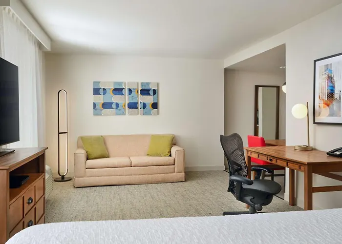 Pet Friendly hotel: Homewood Suites Atlanta Midtown