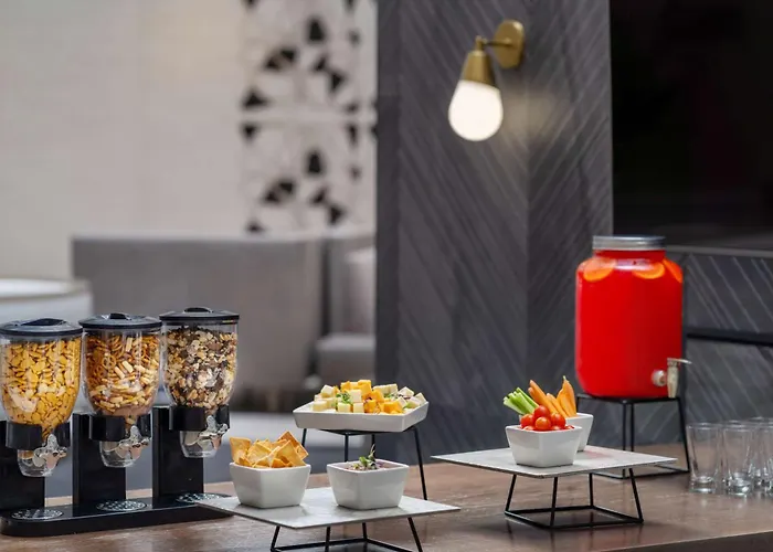 Resort: Embassy Suites By Hilton Atlanta Perimeter Center