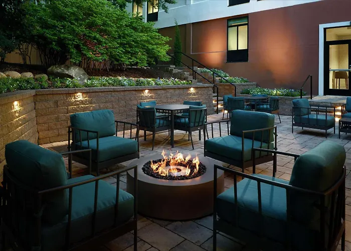 Hotels With Four Stars Hilton Garden Inn Atlanta-Buckhead