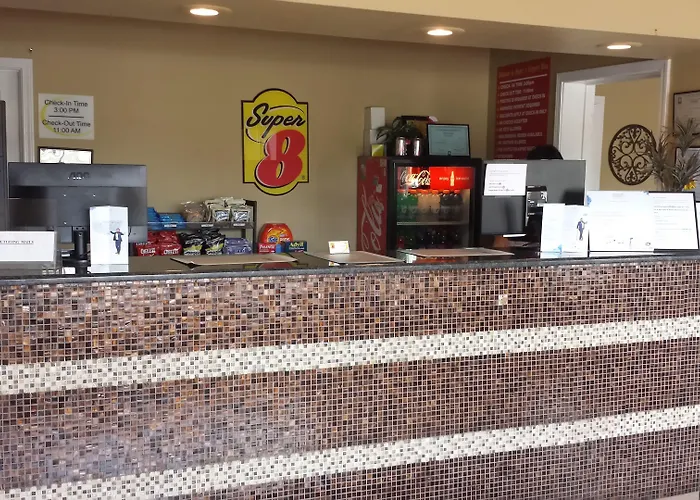 Super 8 By Wyndham College Park/Atlanta Airport West
