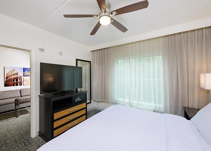 Homewood Suites Atlanta Airport North