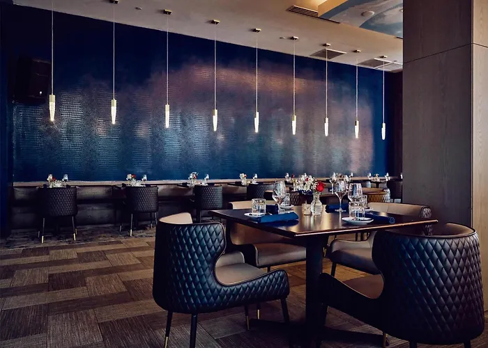 4 star hotel: Embassy Suites By Hilton Atlanta Midtown